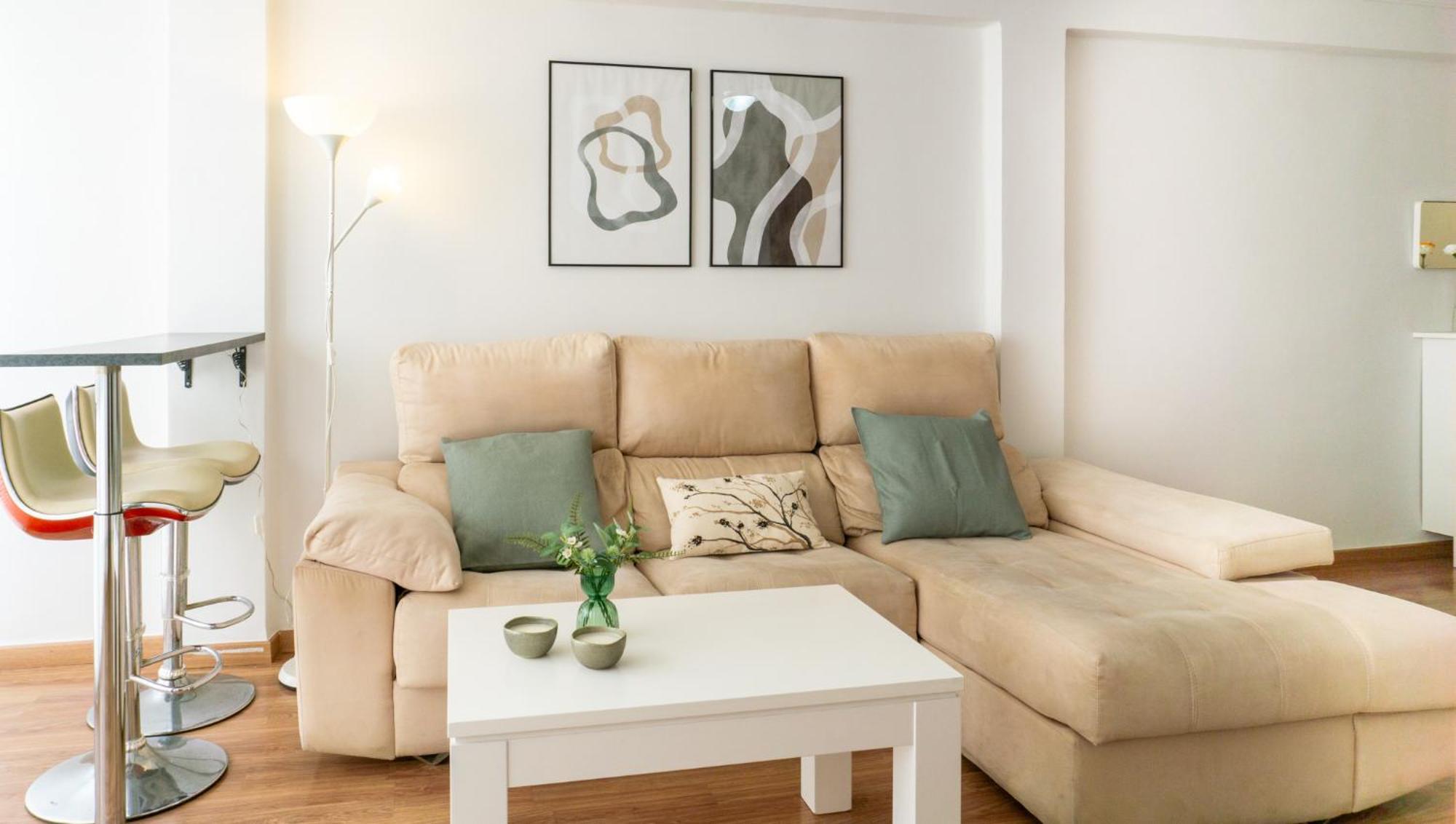 Elegant Malaga Retreat Apartment Exterior photo